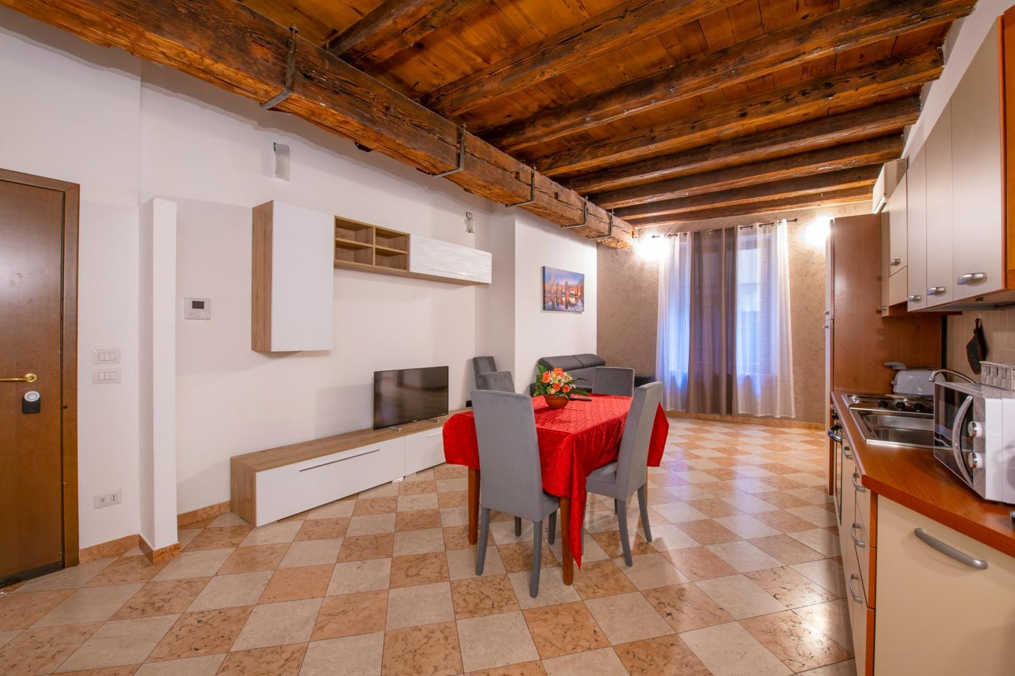 Palace Home Mazzini Verona Center 1 Eksteriør bilde